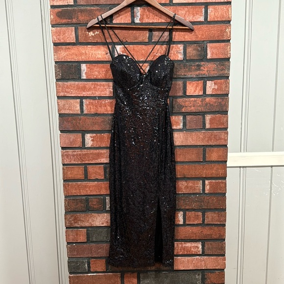 Hello Molly MY FEELS MIDI DRESS BLACK SEQUIN - Picture 5 of 13